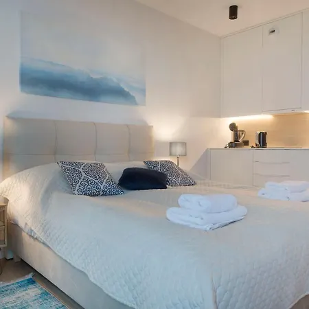 Apartament Deluxe Sea View Pinea 721 Lägenhet